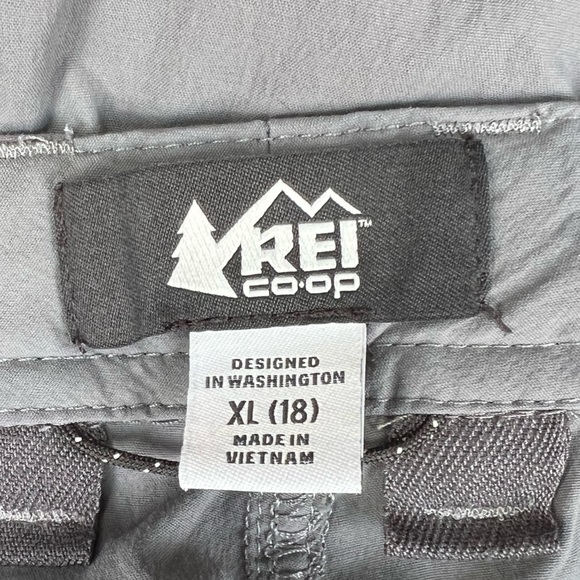 REI Utility Cargo Convertible Trail Pants Grey Size Small - Picture 8 of 9